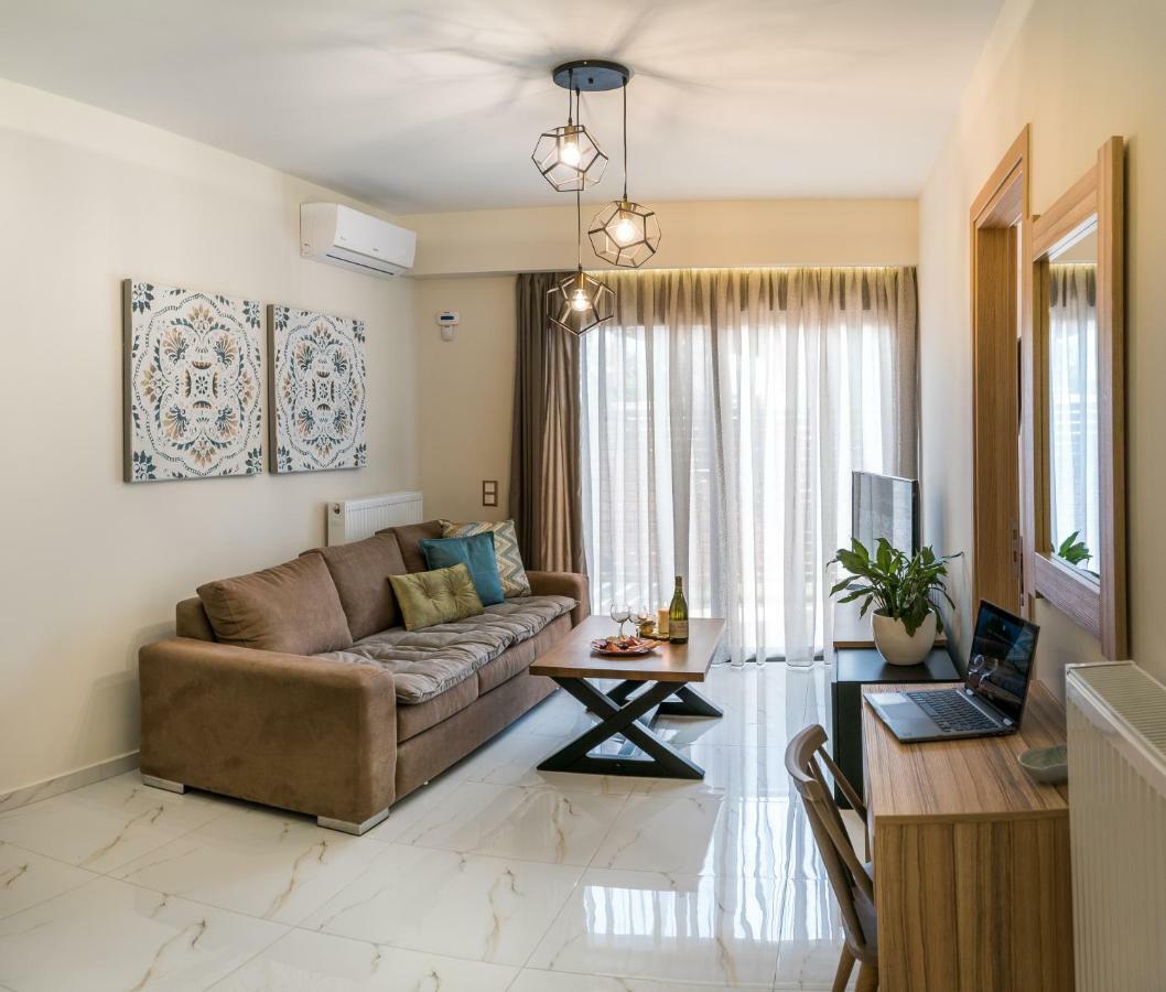 Lemar Luxury Apartments Hersonissos  Eksteriør billede